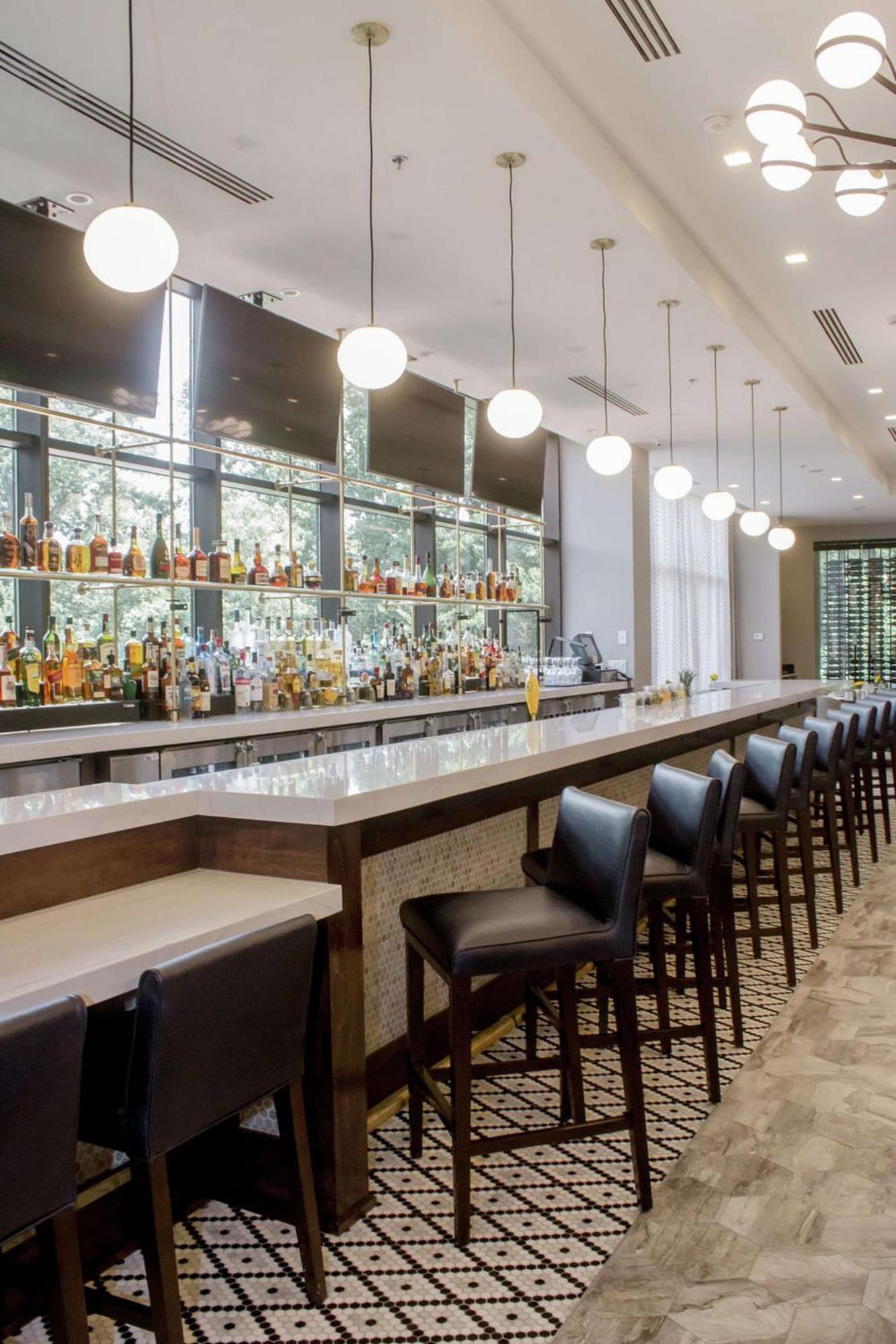 Doubletree By Hilton Шарлотсвил Екстериор снимка